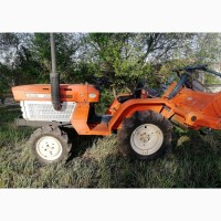 Продам міні трактор Kubota B1-14