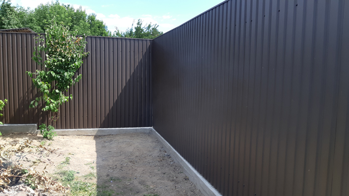 Фото 5. Забор из профнастила, забор из сетки - ограждение для агрофирм, сельхозпредприятий, ферм
