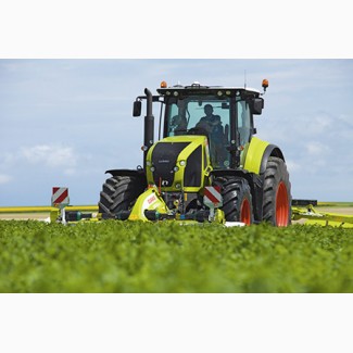 Трактор CLAAS Axion 940