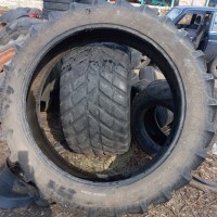 Бу шина 300/95r46 Taurus опрыскиватель