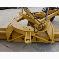 Грейдер Caterpillar 140K Ripper Pushblock