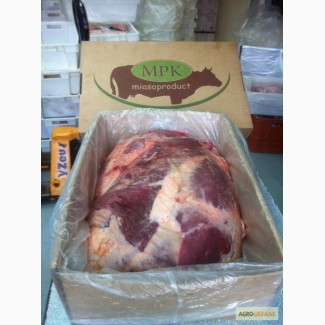 The back of the beef with rump+shank in packaging/Задняя часть говядины идет с кострецом и