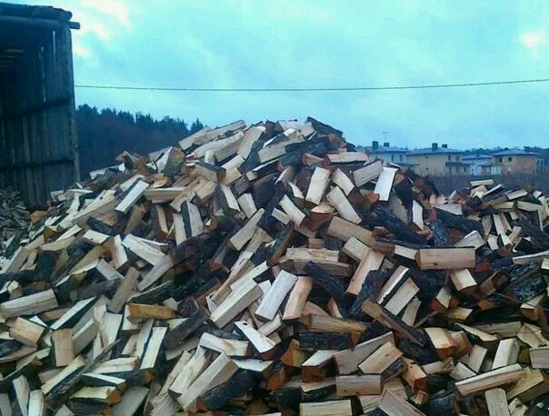 Продам дрова сосна колотые сухие 370 гривень куб