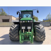 Трактор John Deere 8520