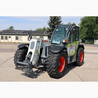 Телескопічний навантажувач Claas SCORPION 7045 VARIPOWER