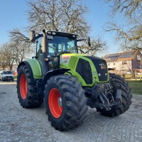 Трактор колесный CLAAS Axion 850