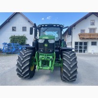 Трактор John Deere 6215 R