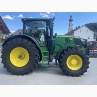 Трактор John Deere 6215 R