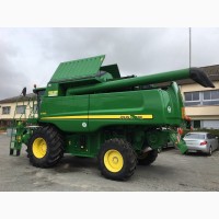 Зернозбиральний роторний комбайн John Deere S560