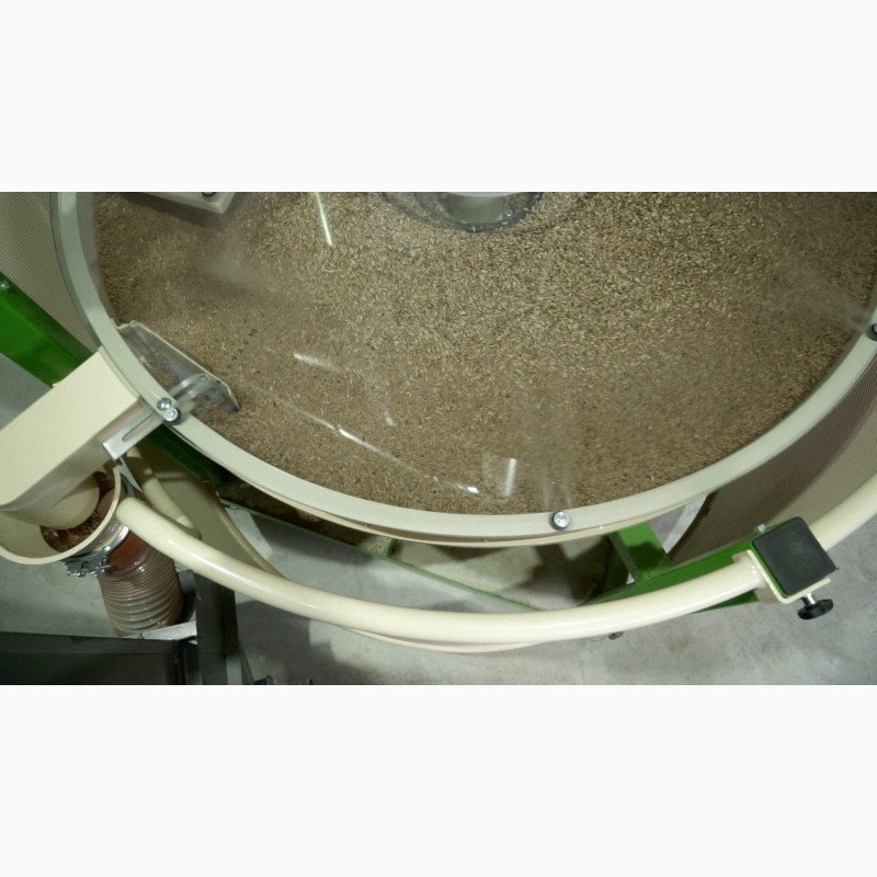 Фото 2. Лущення і очищення Спельти органічної - від 65% цілого зерна