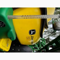 Причіпний обприскувач John Deere 732; 2017 року випуску