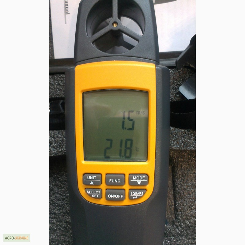 Фото 5. Анемометр SR8022 с функией измерения температуры и объёма воздушного потока (0.4-20 m/s)