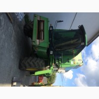 Комбайн John Deere 1072