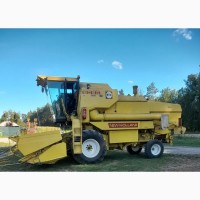 Комбайн New Holland 8050