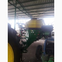 Продам посевной комплекс John Deere 1890+1910(250 буш)