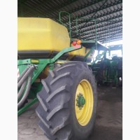 Продам посевной комплекс John Deere 1890+1910(250 буш)