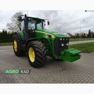 John Deere 8330