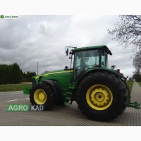 John Deere 8330