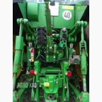 John Deere 8330