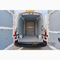 Переобладнання Renault Master у вантажопасажирський