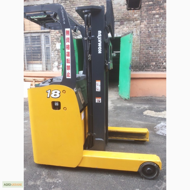 Fb 18. Вилочные погрузчики Komatsu fb 18 RL 15. Ричтрак fb10rl-01. Ричтрак Коматсу fb10rl-01. Fb18rl-15.