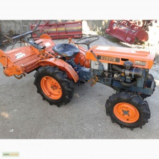 Kubota B6000