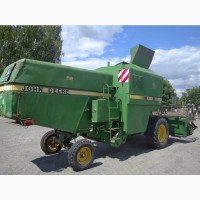 Комбайн John Deere 1052