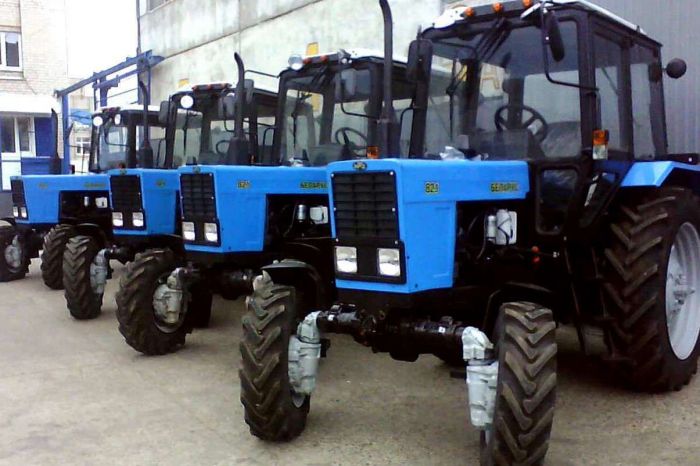 Купить новый трактор 82.1. Беларус 82.1. МТЗ-82.1 Беларус. Трактор МТЗ 82.1 Беларус 2015 г.в. Трактор МТЗ-82 новый.
