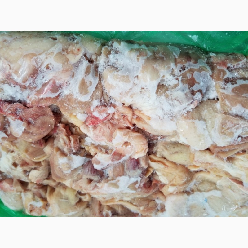 Фото 2. Мясо куриное бедра и голени со шкурой