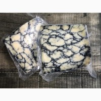 Крафтовый козий сыр с чернилами каракатицы 500 г (Нидерланды)