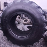 Бу шина 650/75R32 (24.5-R32) Continental на комбайн