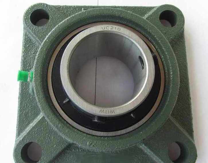 Фото 8. Подшипники UC203 в корпусе FL ( UCFL203) под вал 17 мм