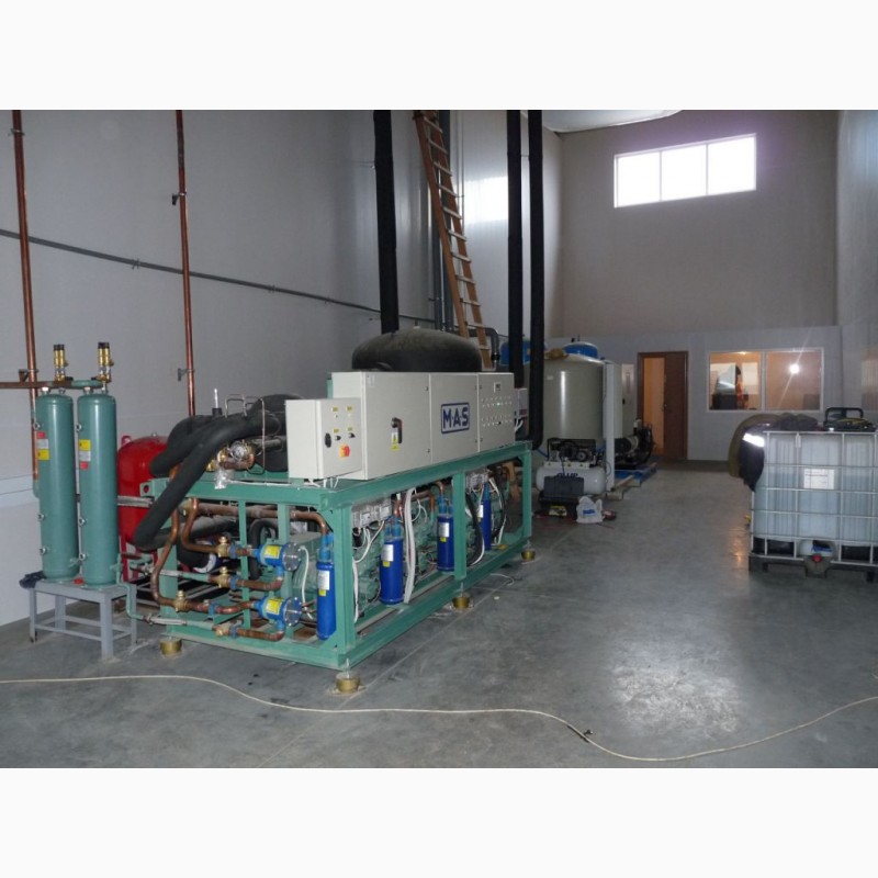 Фото 14. РГС оборудование для создания регулируемой газовой атмосферы (СА, ULO) в фруктохранилищах