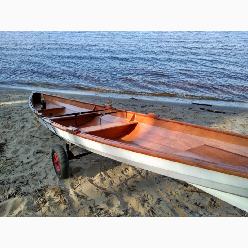 Фото 11. Деревянная лодка для любителей и ветеранов академической гребли