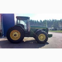 Трактор колесный JOHN DEERE 8400