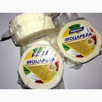 Продукт молоковмісний сирний розсільний МОЦАРЕЛА ТМ Радомілк
