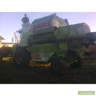 Срочно продаю комбайн Claas Commandor 228