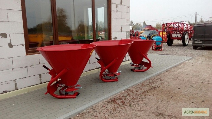 Фото 6. Разбрасыватель удобрений на 300, 500 кг, 650 кг, 1000 кг фирмы Jar Met (Польша)