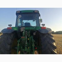 Трактор John Deere 7700