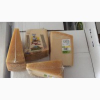 Сыр твёрдых сортов Италия