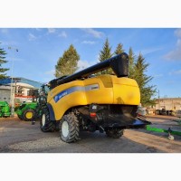 Комбайн New Holland 8080 CX