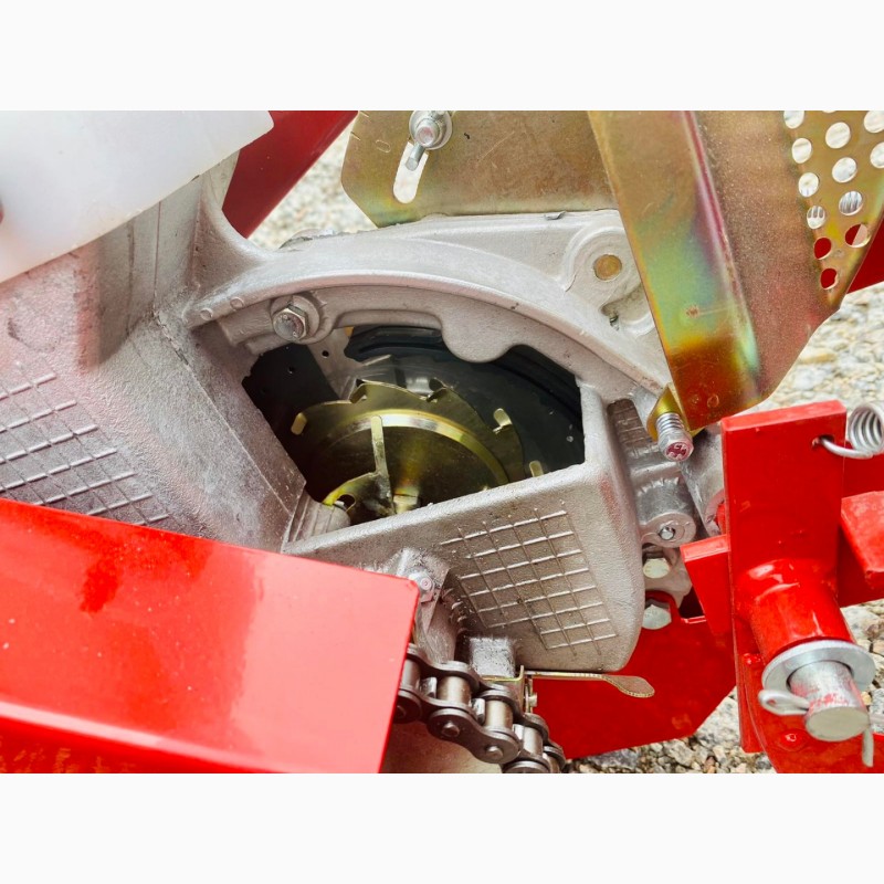 Фото 9. Универсальная пневматическая сеялка точного высева Веста 8 з Транспортий пристрій