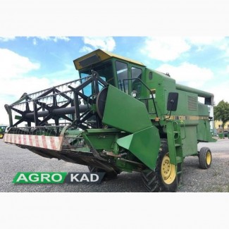 Комбайн John Deere 1055