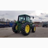 Трактор John Deere 6310