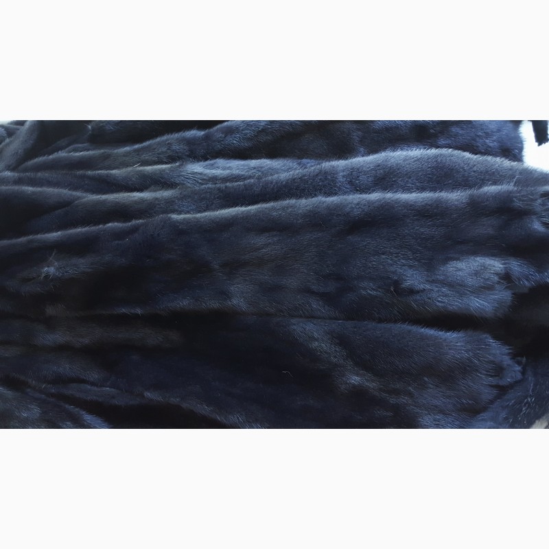 Фото 3. Шкуры норки ирис, темно серая норка, мех темно серой норки
