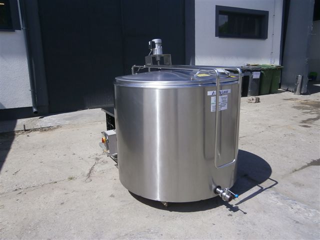 Охладитель молока Б/У ALFA LAVAL 800 открытого типа объёмом 800 литров