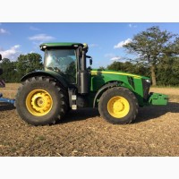 John Deere 8335R