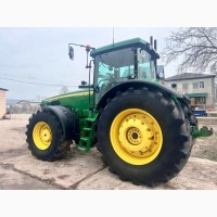 Трактор колісний John Deere 8520