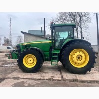 Трактор колісний John Deere 8520