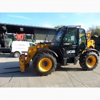 Телескопический погрузчик JCB 535-95 2015 года